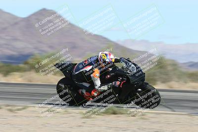 media/Nov-16-2025-Race Pace (Sun) [[8c5fa54630]]/Non Verified Riders (1st 20 Minutes)/3-Turn 3 Inside (11am)/